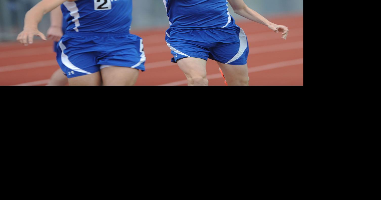 PHOTO GALLERY | Chestnut Ridge wins 6 of 7 field events to capture boys ...