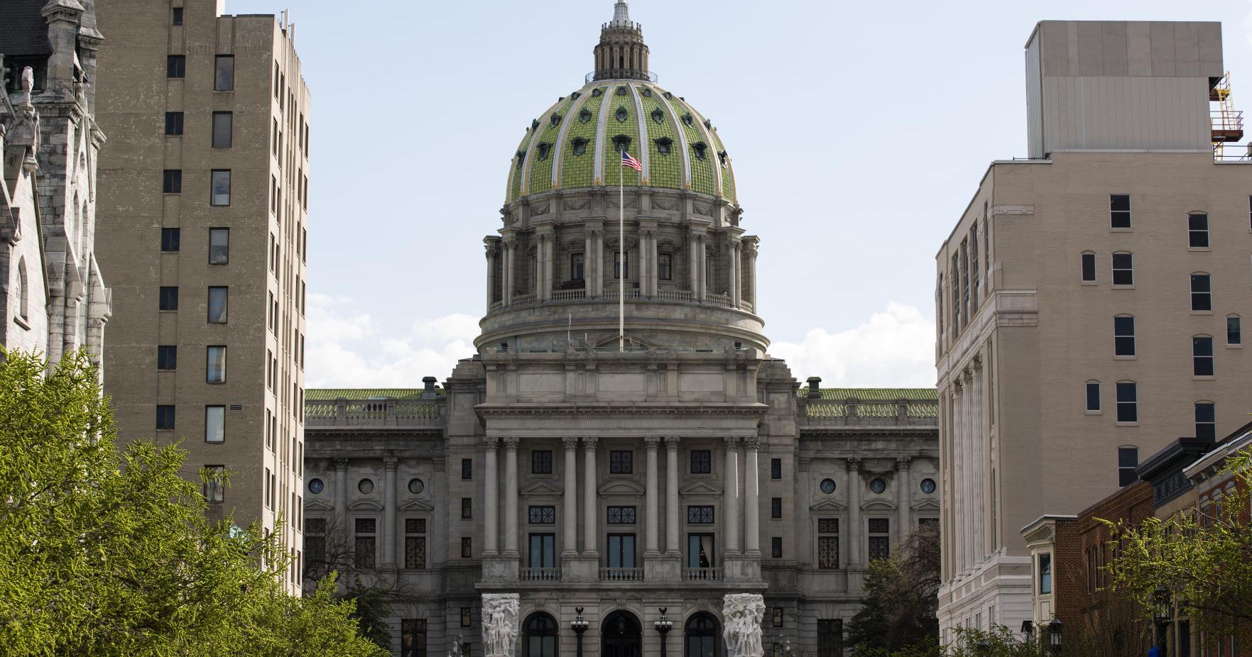 Expanded availability of ready-to-drink cocktails gets OK from Pa. Senate, barely - Vimarsana News