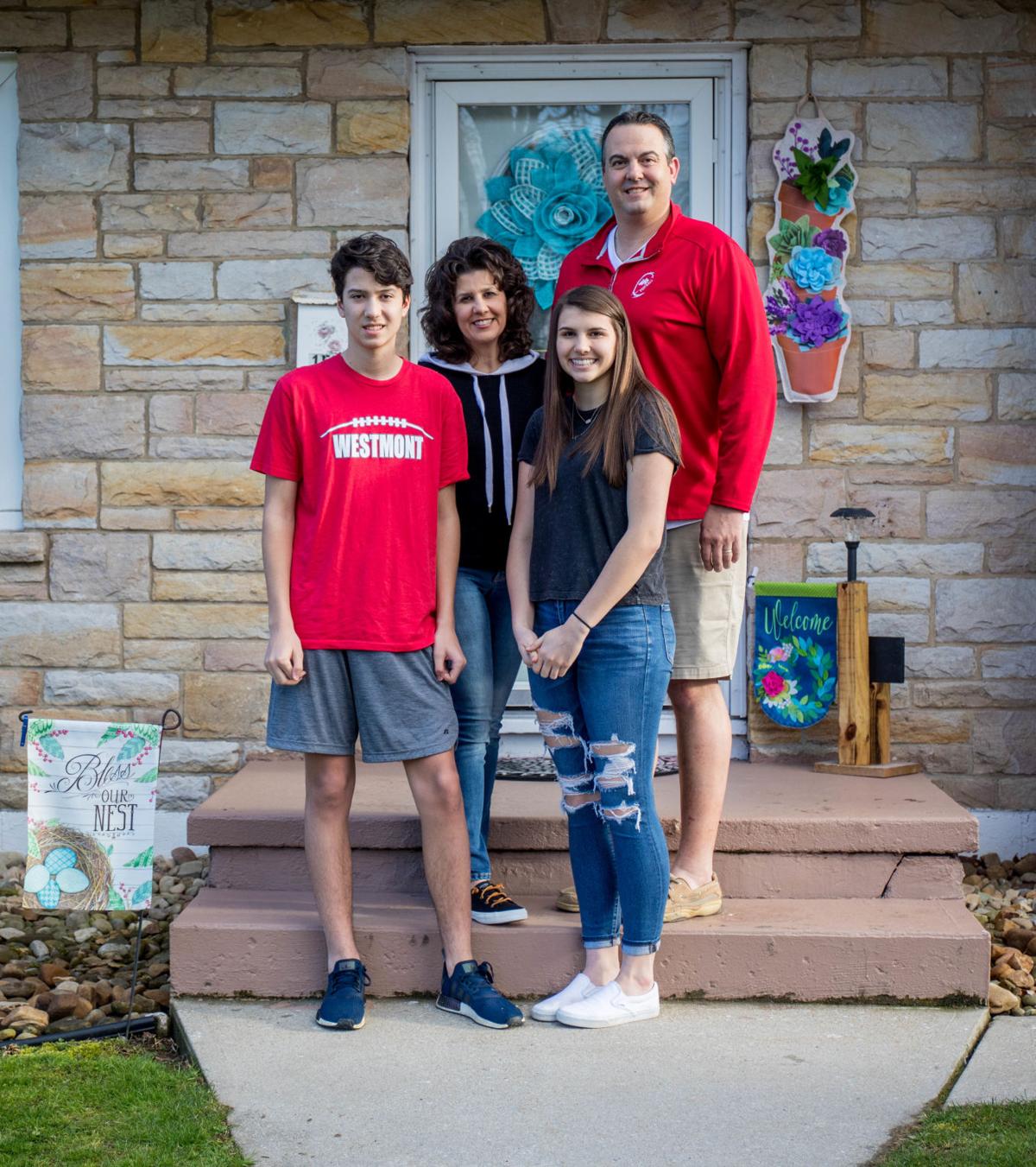 Lavis family