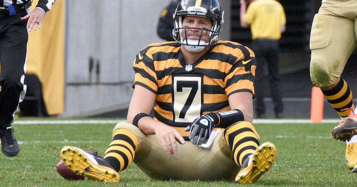 If the Steelers wear a throwback/alternate jersey, what should it