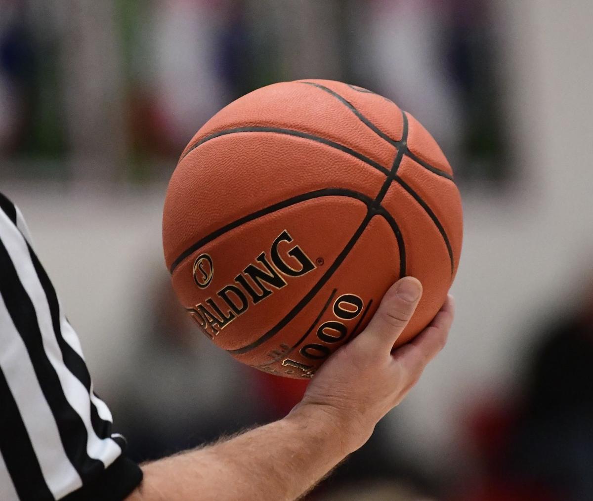 Scholastic Basketball Roundup Bishop Carroll Holds Off Chestnut