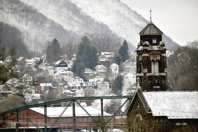 SNOWY SCENE