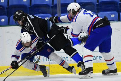 Photo Gallery Richland Tallies 3 Goals In The 3rd Period To