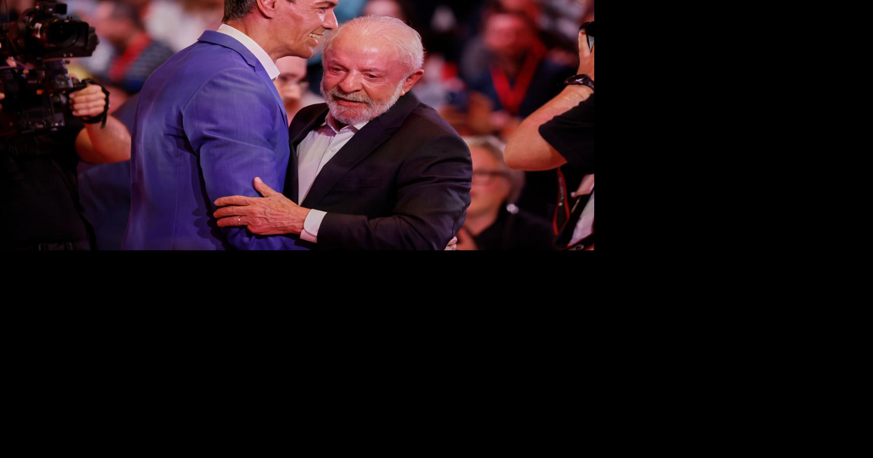 While Trump lashes out at Spain, U.S. Democrats join a progressive rally in Barcelona