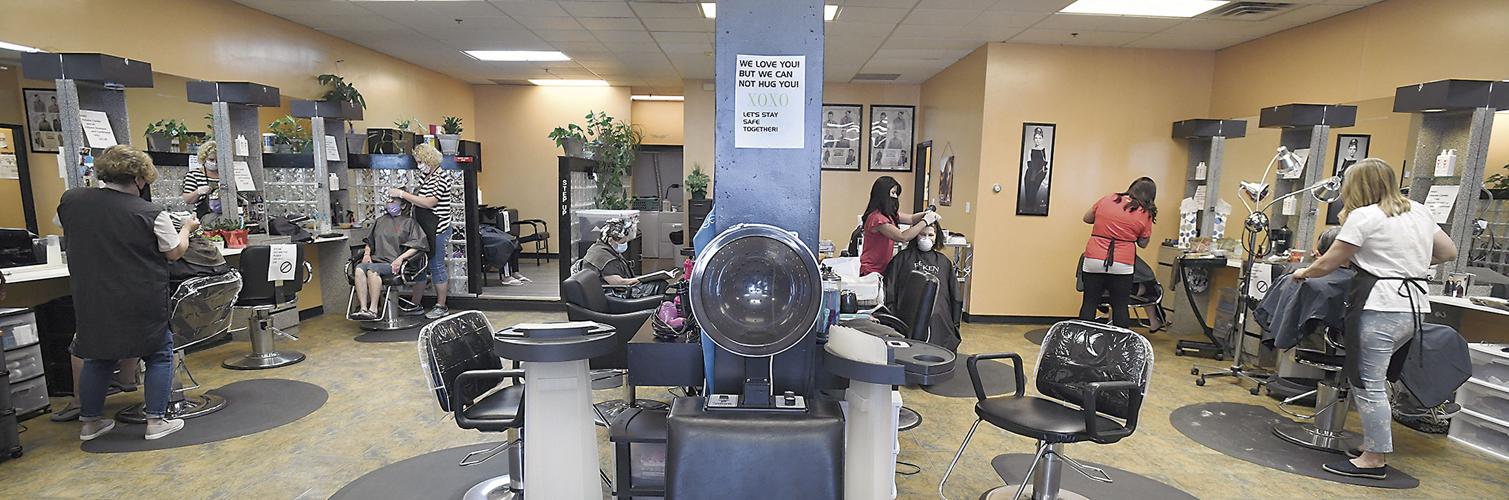  Newspaper Pumpkins Barber Cape - Salon Hair Cutting