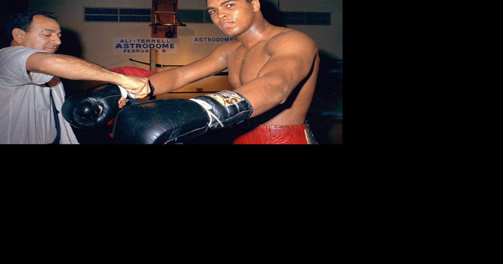 Today in History: April 28, Muhammad Ali stripped of heavyweight title |  News | tribdem.com