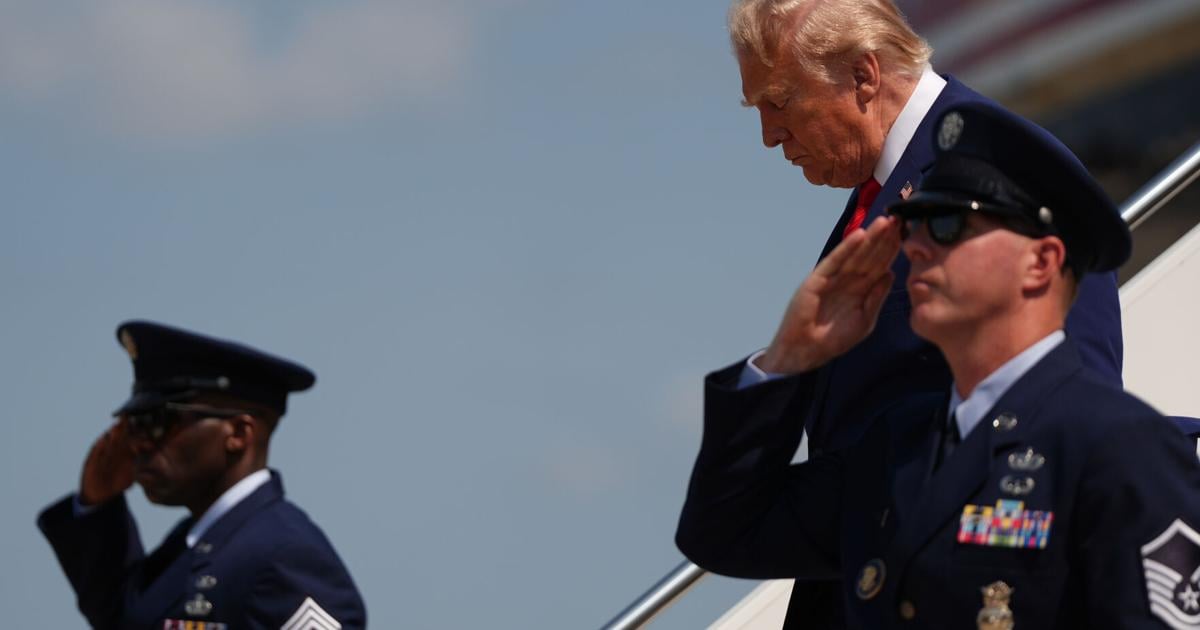 Trump attending dignified transfer of 4 U.S. service members killed in Middle East