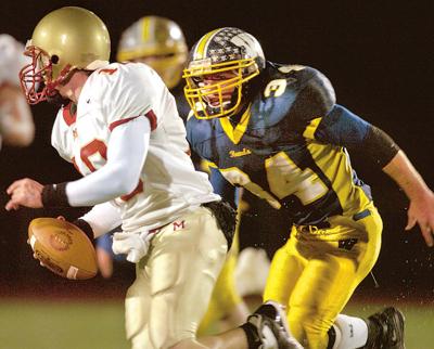 McCort B 1202 -Bishop McCort vs. Wilmington Football