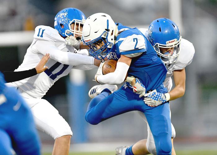 can seniors play jv in california? 2