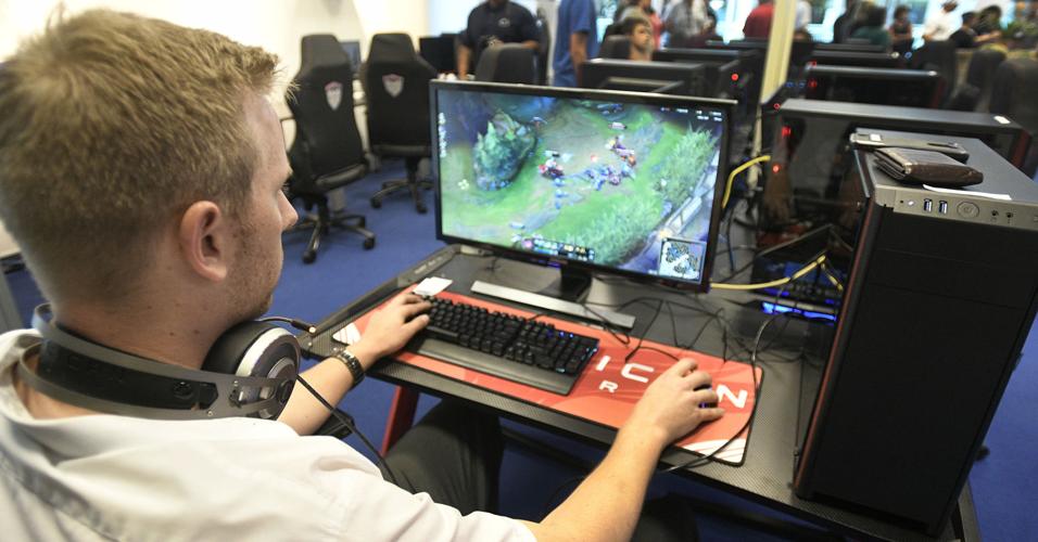 Chicago Park District holding 1st esports tournament Tuesday