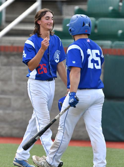 Tyler Suder-Austin Brown