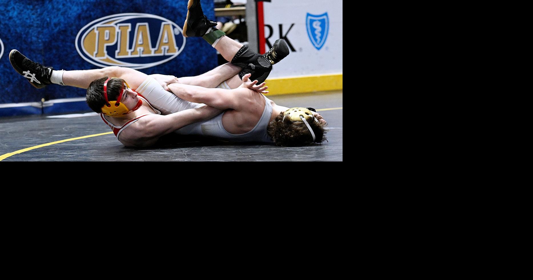 Jax Forrest falls in world senior freestyle semifinals