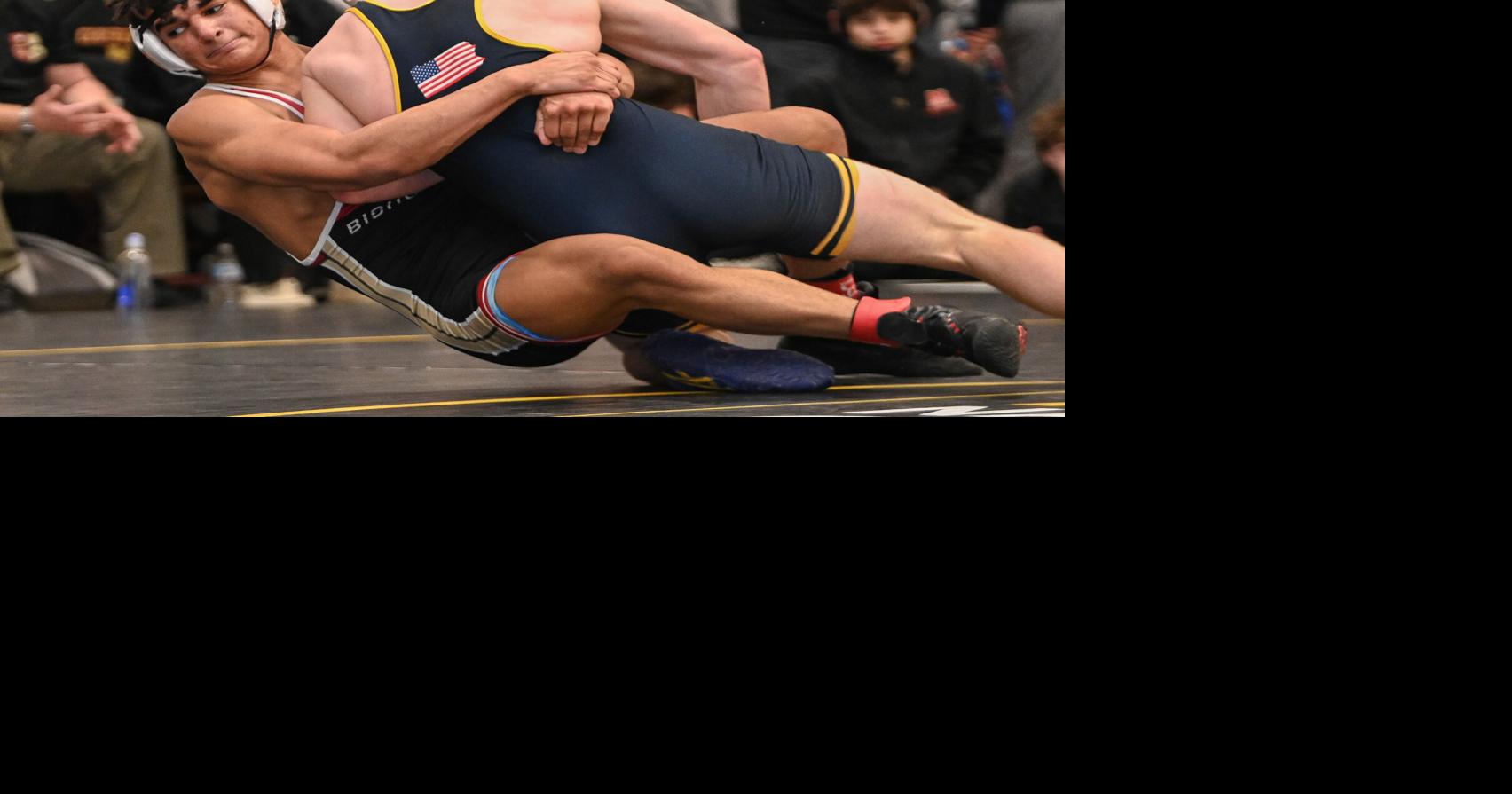 Bishop McCort wrestlers advance to PIAA Class 2A team title match ...