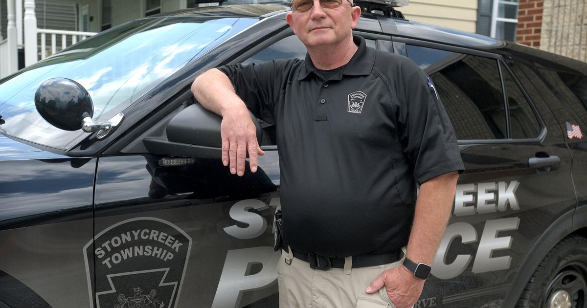 Front Lines | Longtime police officer wants to 'help change the outlook of law enforcement'