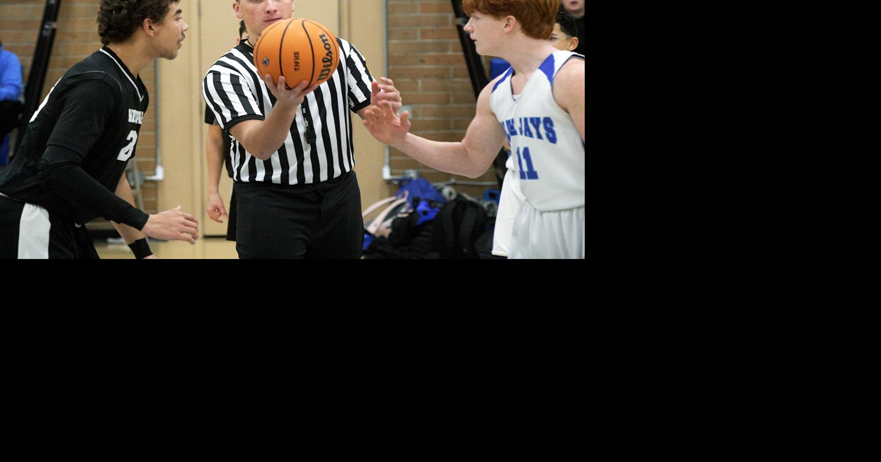 'Other side of the ball': High school class offers path for students to become sports officials