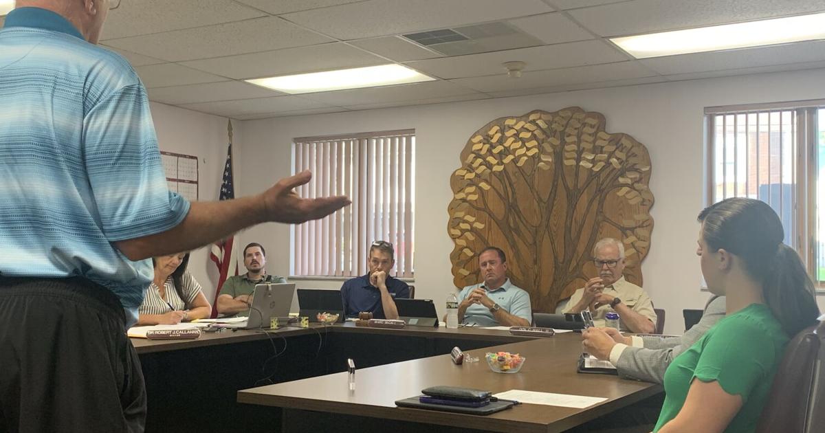 Westmont Borough Council approves change to allow small businesses in area formerly zoned residential only