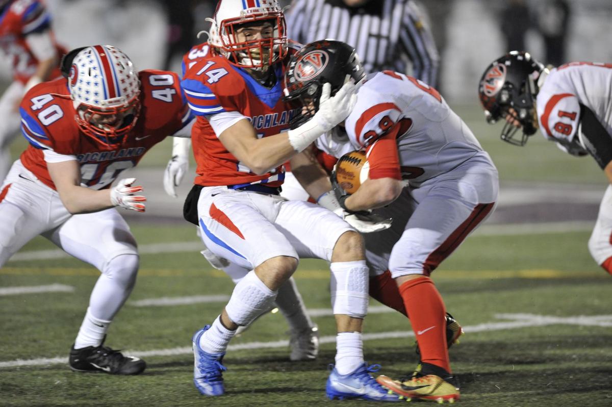 Photo Gallery Richland Battles Back To Top Ligonier For District