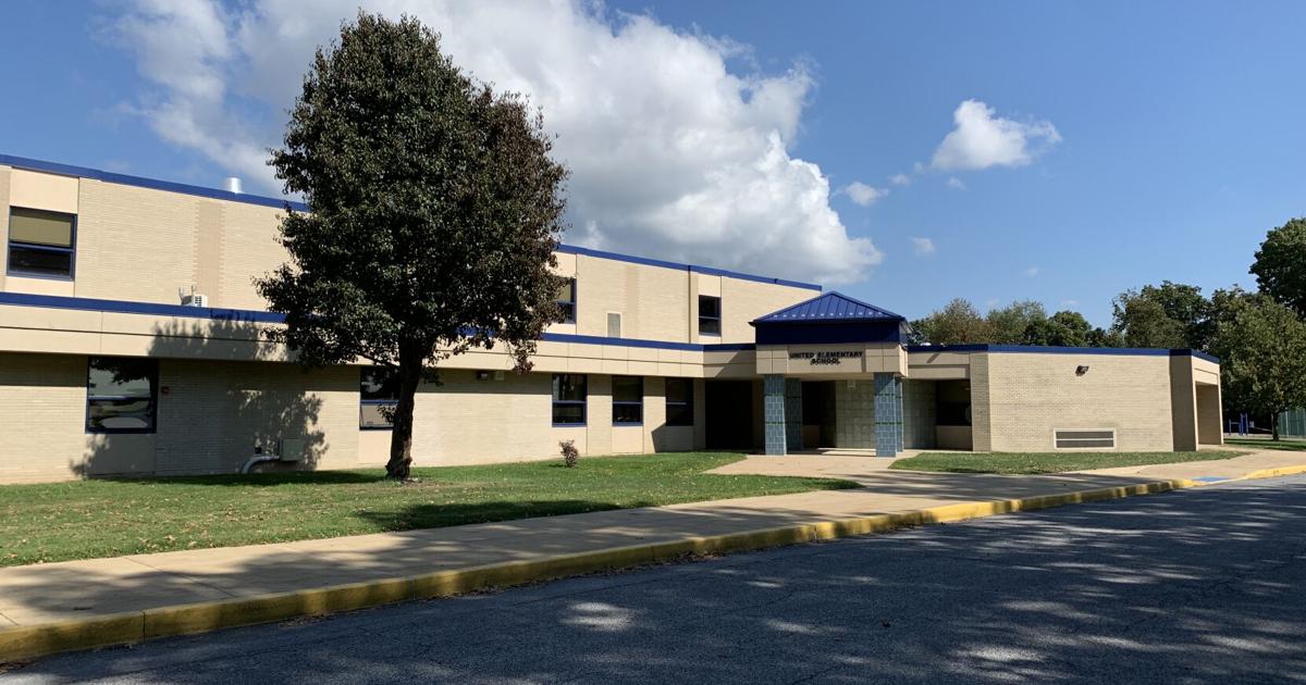 United approves budget with no tax increase, new teachers' contract