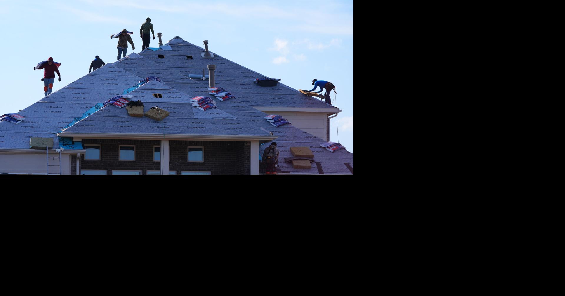 U.S. economy expands at a surprisingly strong 4.3% annual rate in third quarter