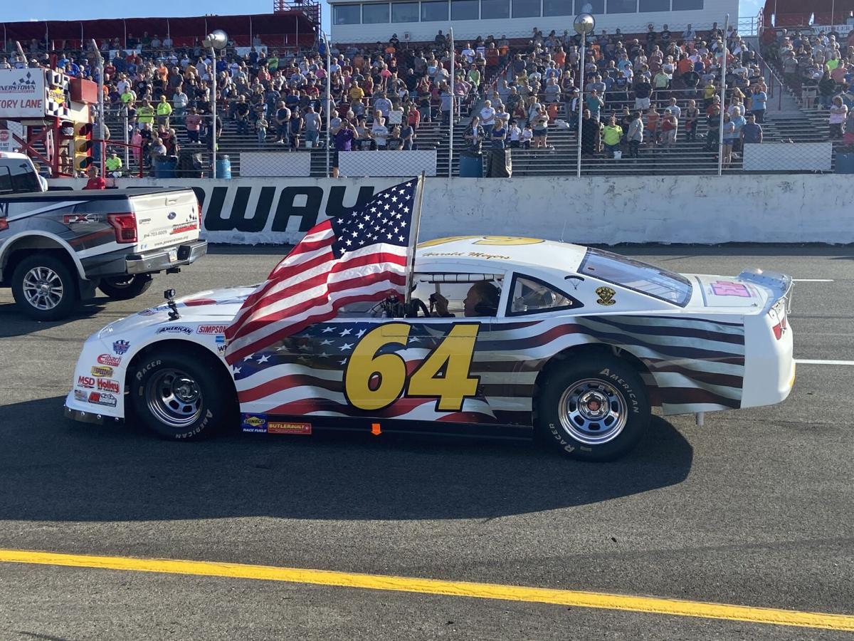 Photo Gallery Fans Flock To Speedway As Jennerstown Kicks Off