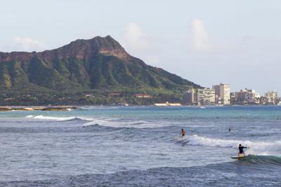 2 Men Seriously Injured In Separate Hawaii Shark Attacks News Tribdem Com