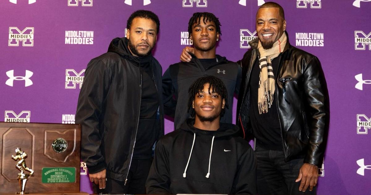 Kansas Kent Reed Former Greater Johnstown player Zymir Reed signs with Division I Kent ...