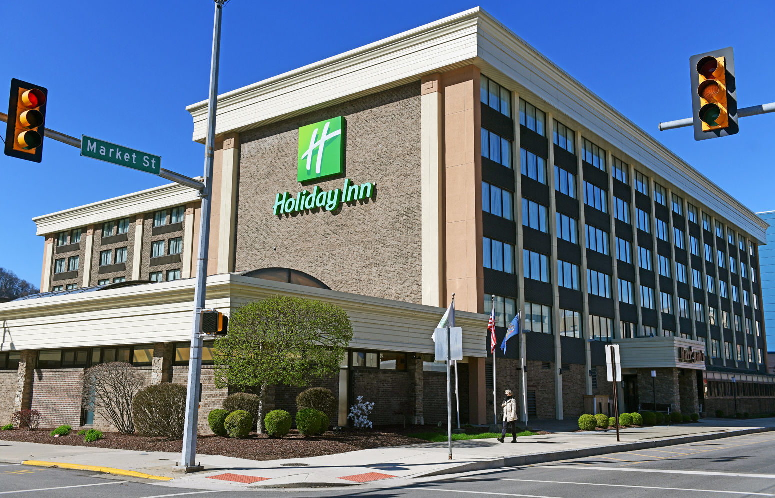 Holiday Inn Downtown Johnstown to close temporarily due to drop