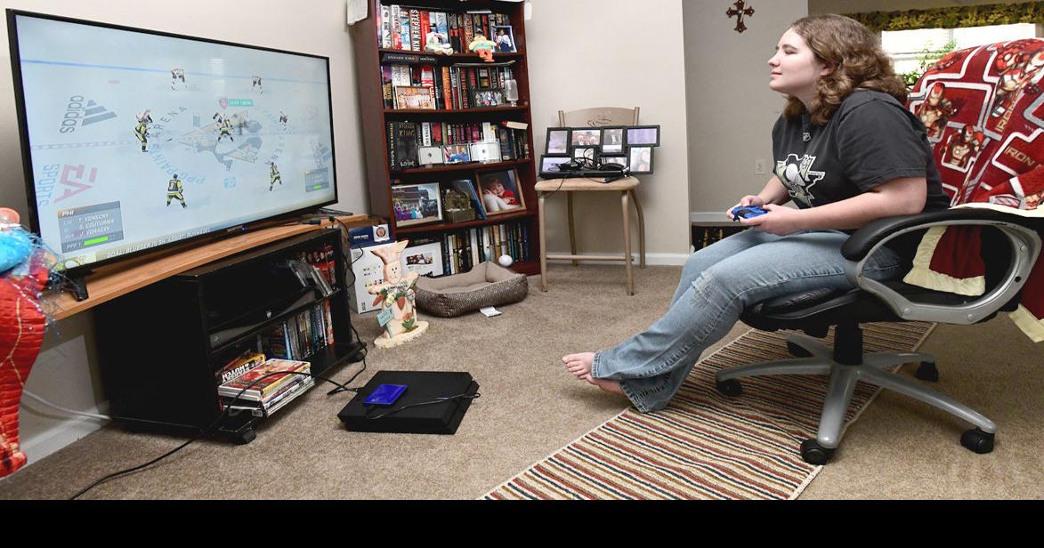 Shawn Curtis Gamers finding digital outlets in world without live