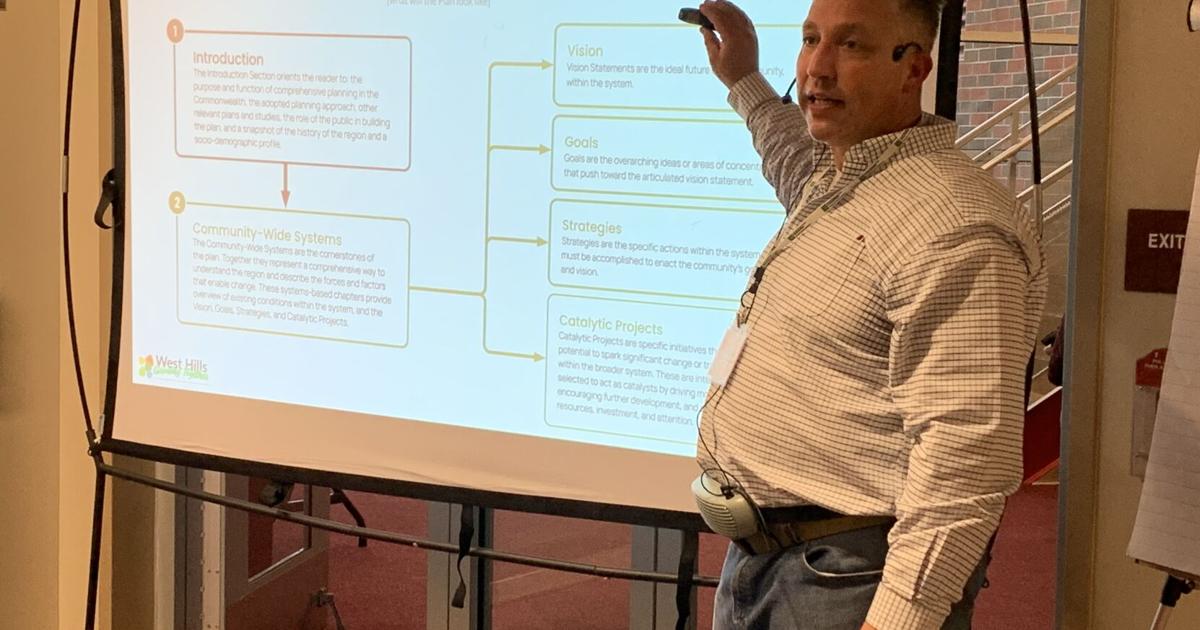 West Hills residents weigh in on comprehensive plan for region