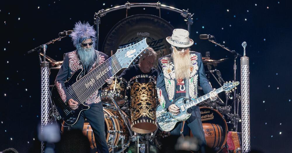 'I grew up with them': Legendary rockers ZZ Top perform at War Memorial ...
