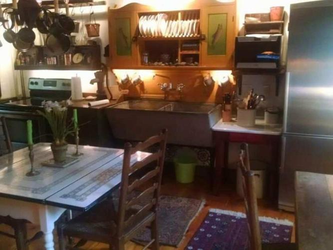 JOHNSTOWN MAGAZINE SEPTEMBER 2022 "Mind Your Manors" A visit to the