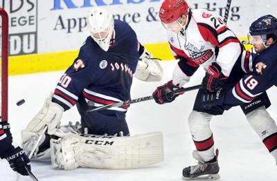 Tomahawks come up short in bid to catch first-place Titans | Sports | tribdem.com