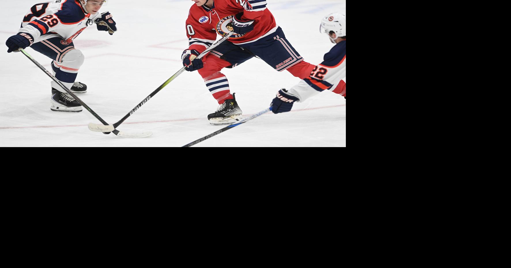 Tomahawks squeeze by Aviators in shootout