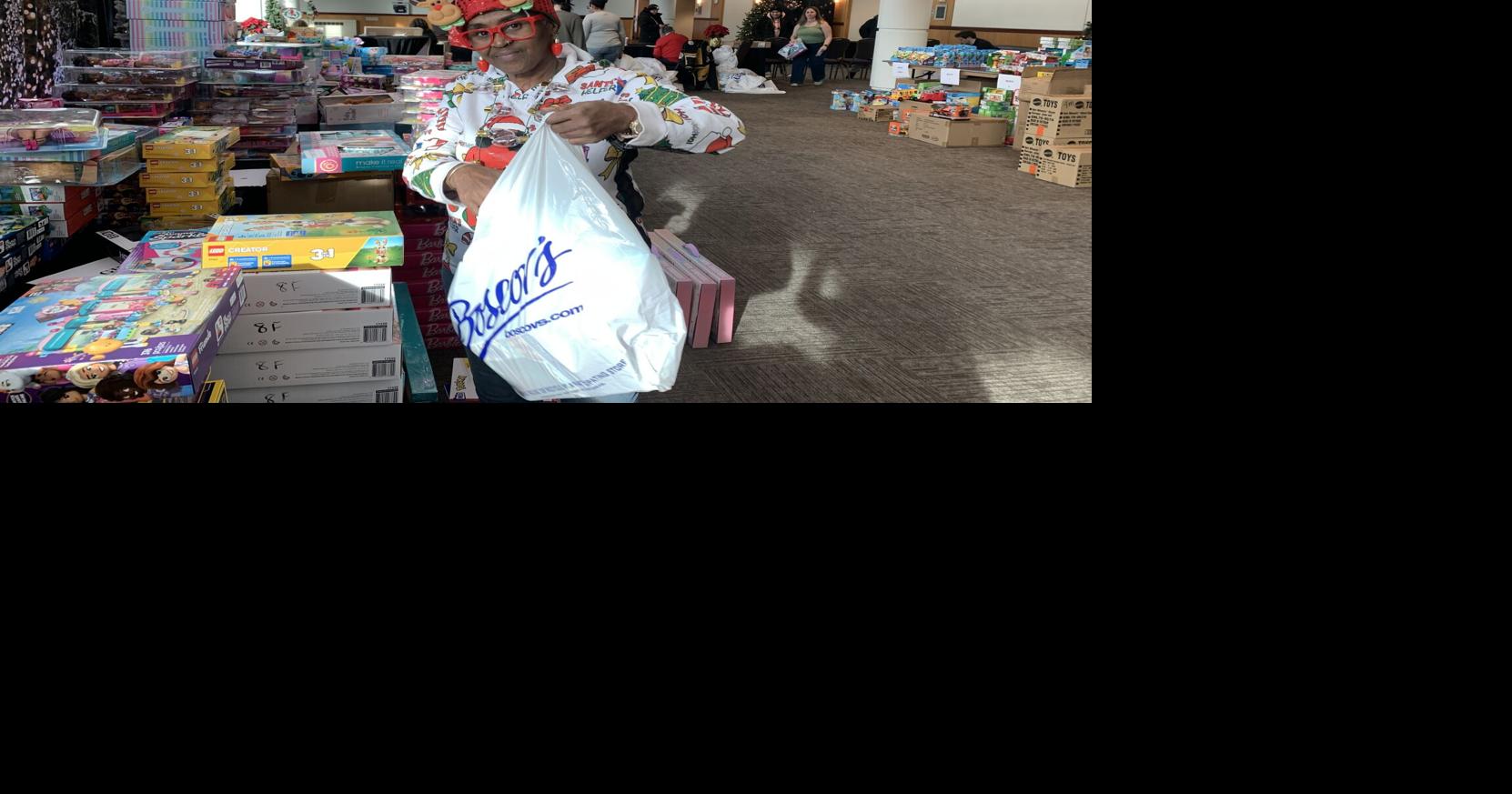 PHOTO GALLERY | Tribune-Democrat's Santa Fund toy distribution makes ...