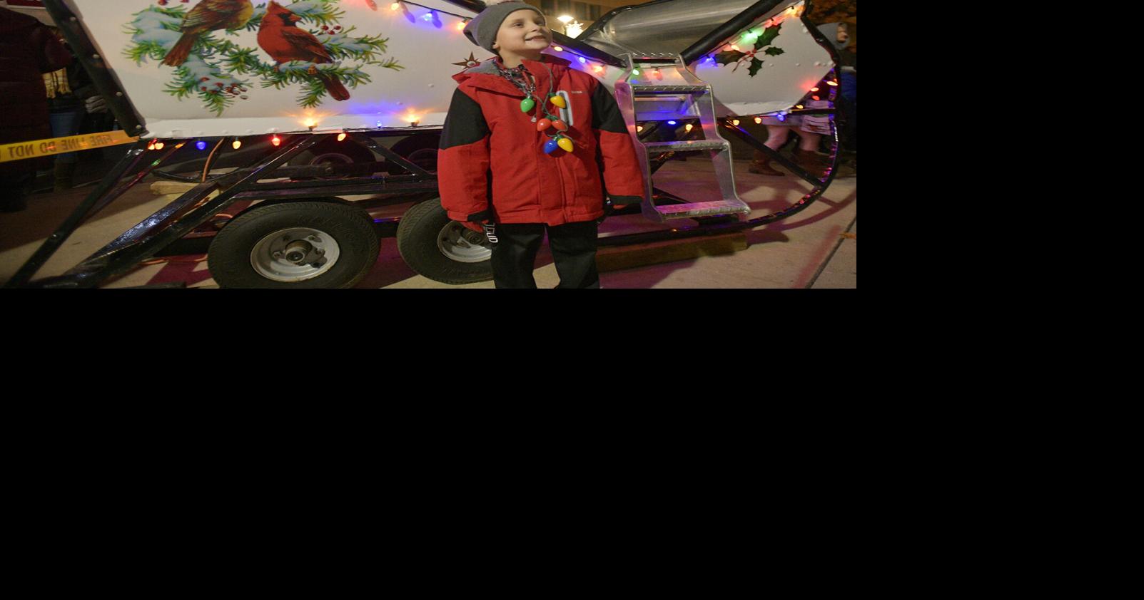 PHOTO GALLERY Johnstown Hometown Christmas Stroll and LightUp Night