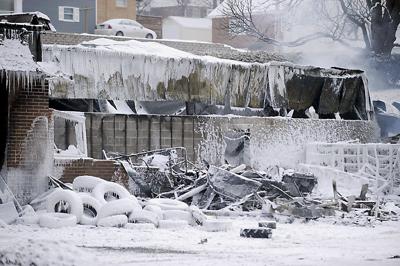 Firefighters Persevere To Douse Blaze Local News Tribdem Com