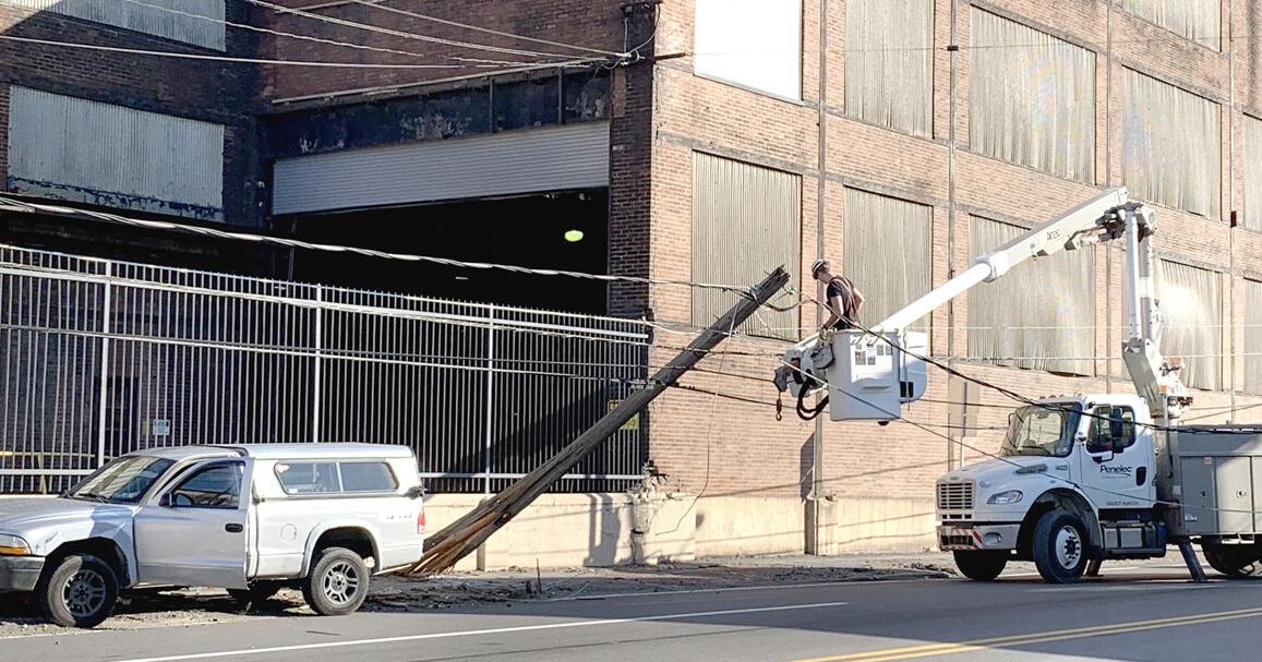 Vehicle crashes into utility pole | Local News | tribdem.com