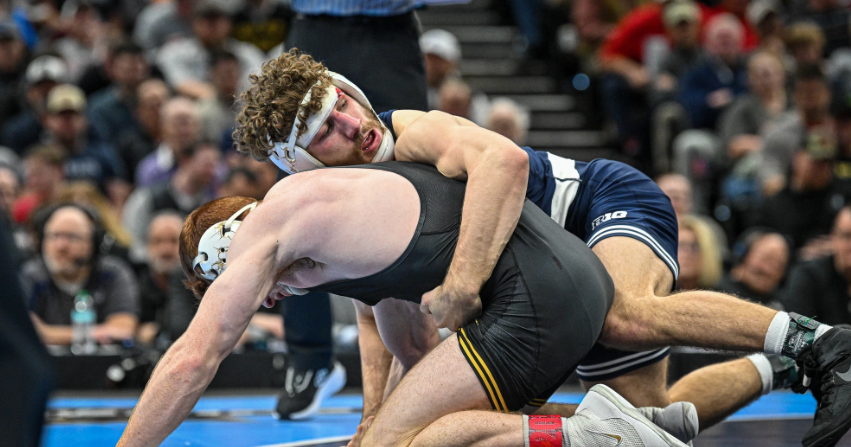 Penn State wrestling | Quartet among finalists for top award