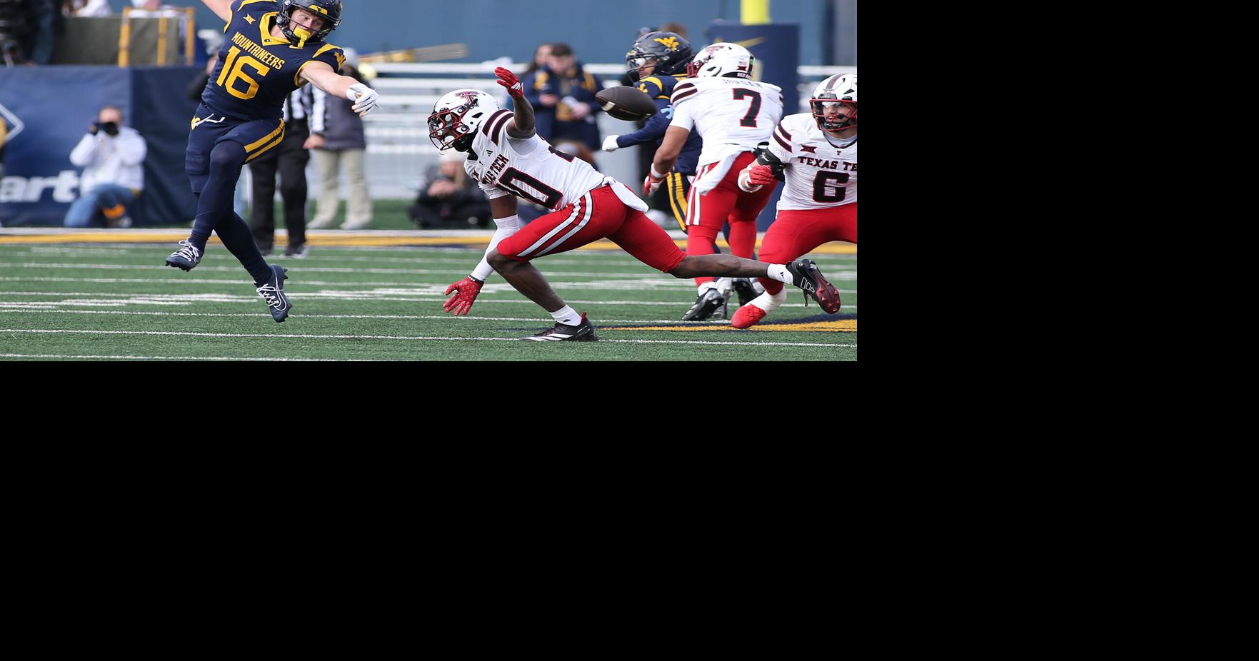 Morton throws for 3 TDs, LB Rodriguez scores on offense, Texas Tech whips West Virginia