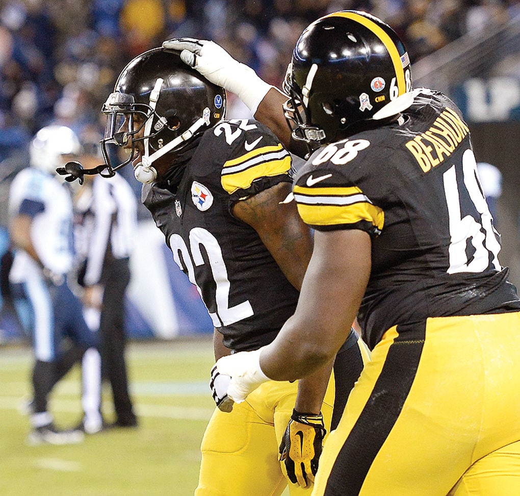 Pittsburgh Steelers cornerback William Gay (22) and defensive end