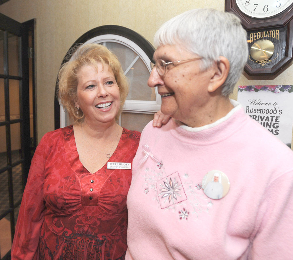 Aunt, 89, helps niece through cancer treatment, Local News