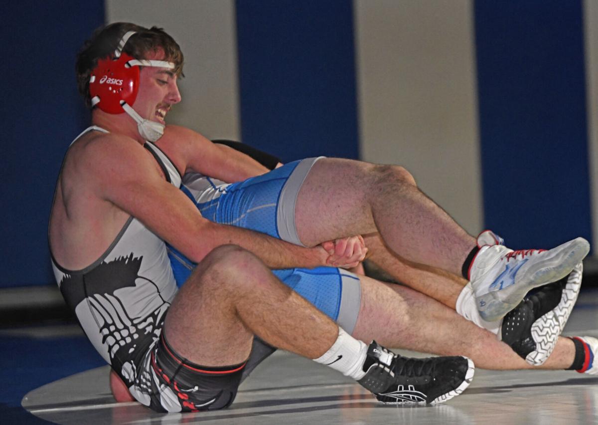 Kyle Robertson, Logan Webreck