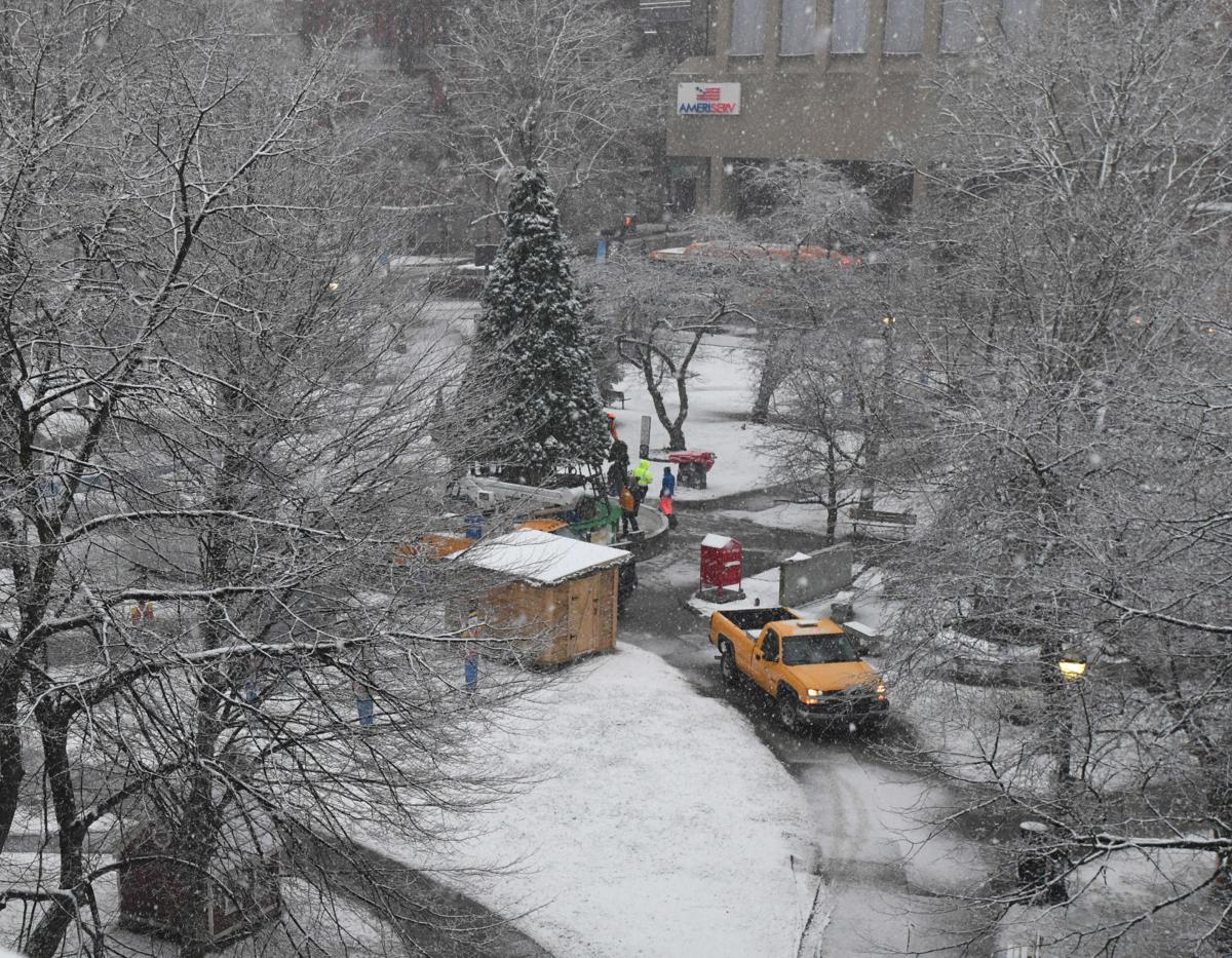 Johnstown's Central Park Christmas tree comes down Gallery