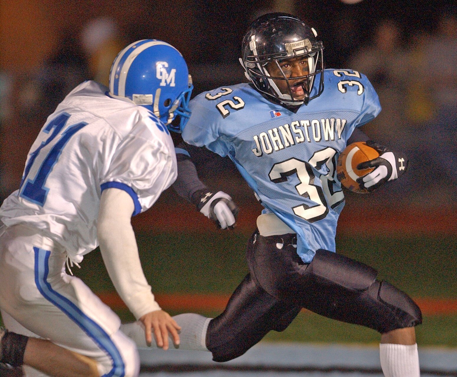 LaRod Stephens-Howling surpasses 1,000 rushing yards in just five games during the 2003 season