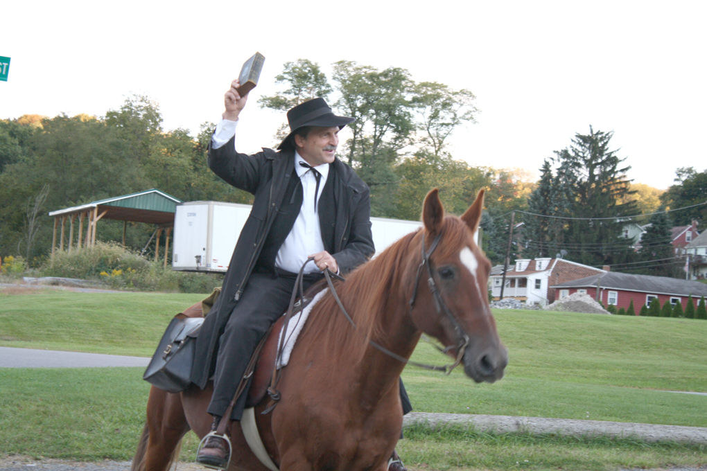 Preacher revisits history on horseback | Local News | tribdem.com