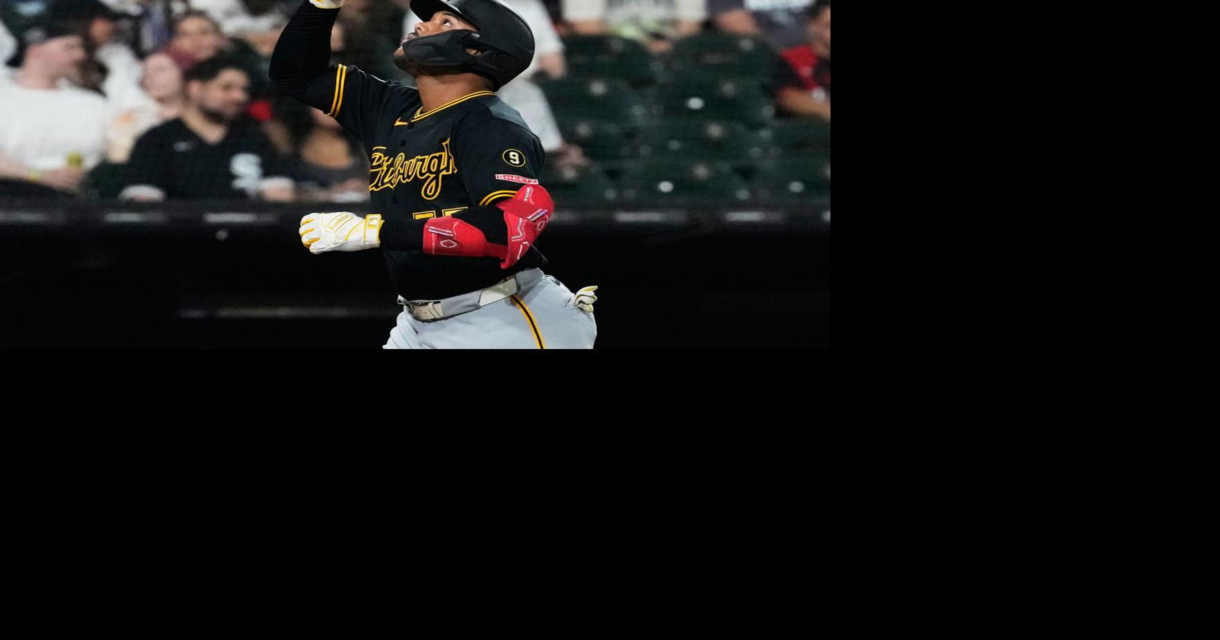 Valdez homers, Pirates use 8 pitchers in win over White Sox
