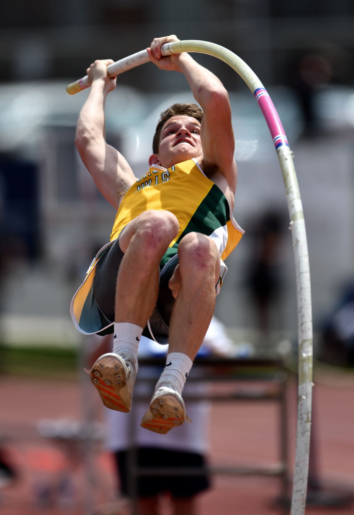 PHOTO GALLERY Krug sails to silver in PIAA pole vault competition
