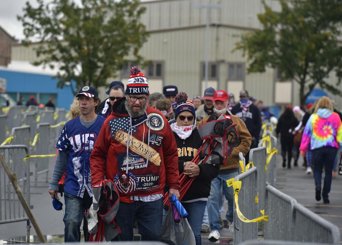 Trump Supporters Arrive