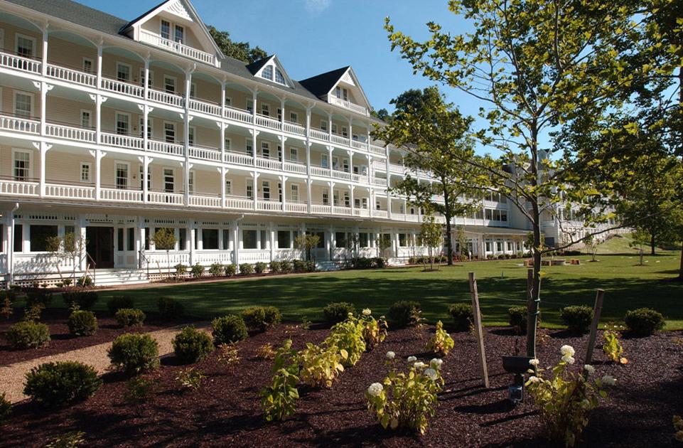 Diamonds Ice Gala Will Glitter At Omni Bedford Springs Resort