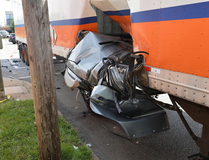 SUV-tractor-trailer crash kills 3 in Erie | News | tribdem.com